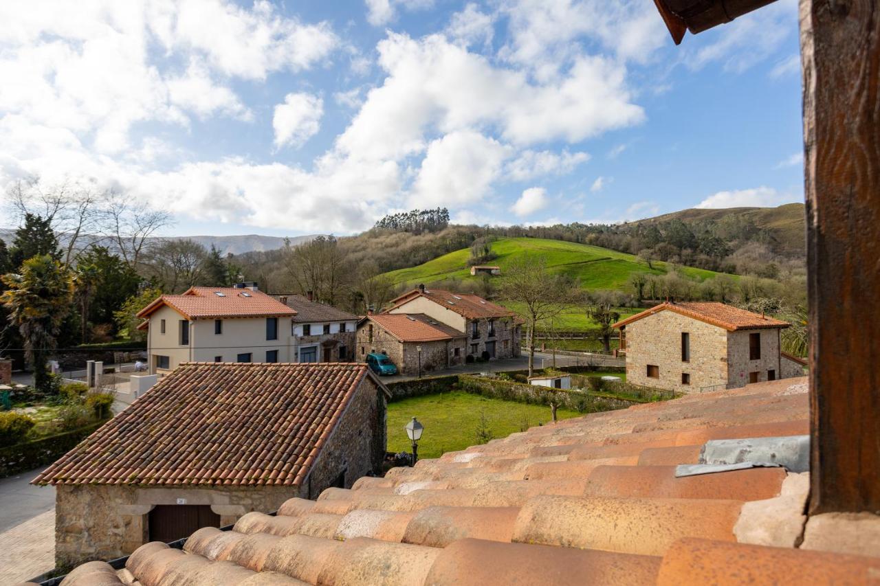 Apartamentos Los Edules Treceno ภายนอก รูปภาพ